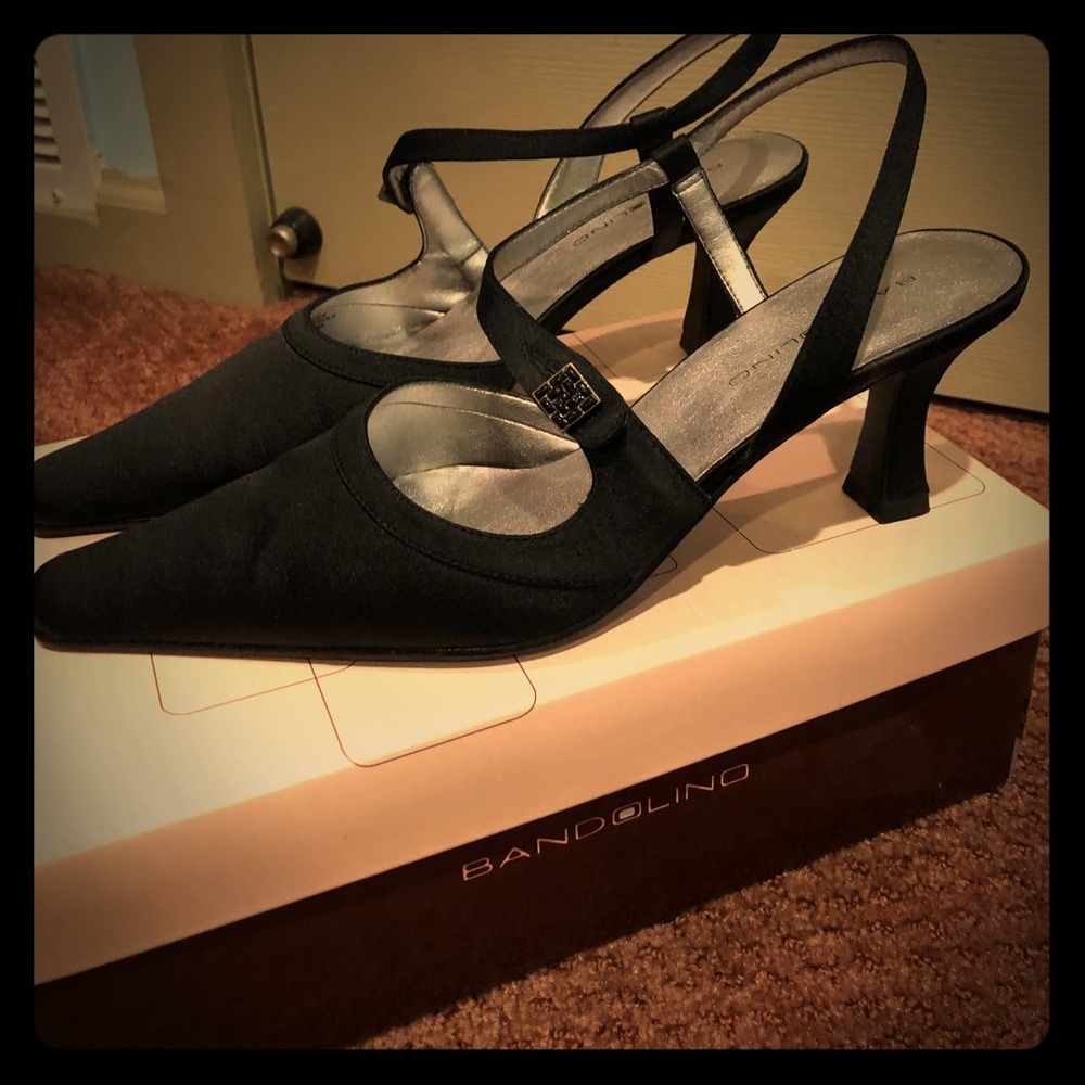 Bandolino black dress shoes, Size 8